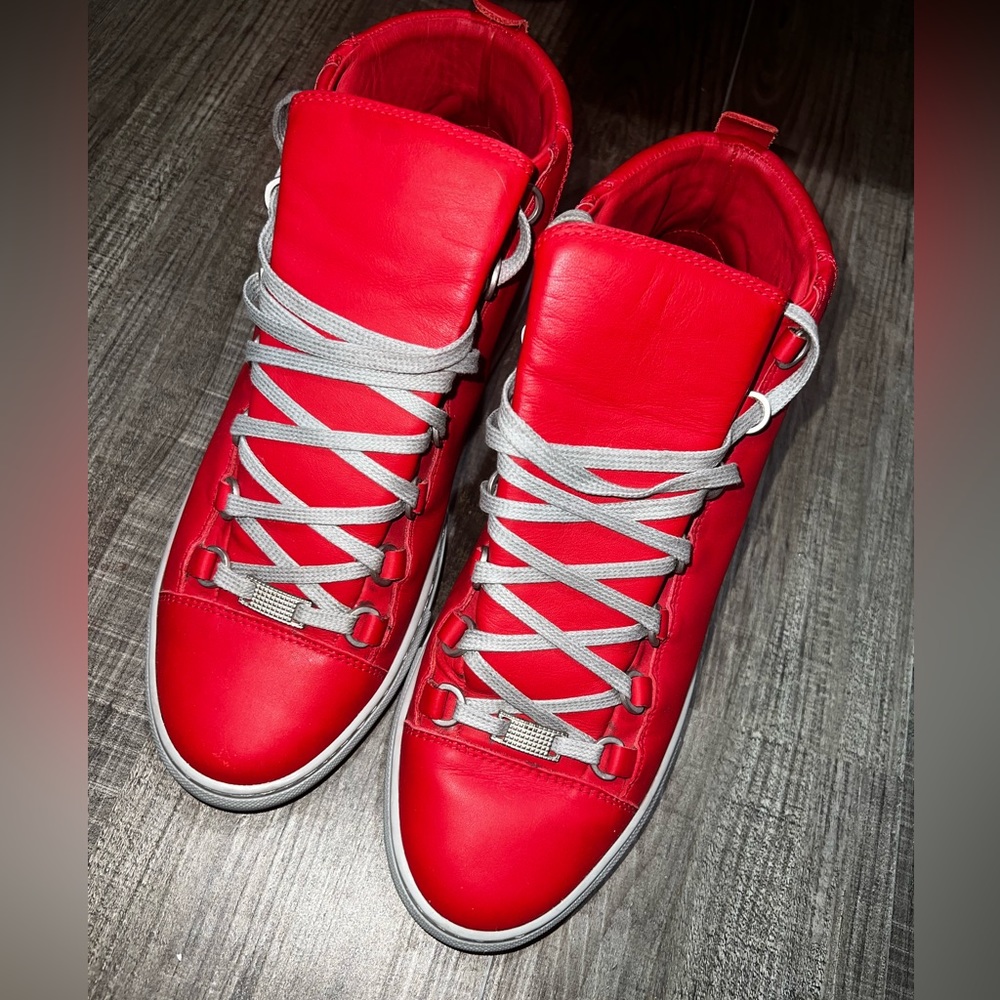Balenciaga Arena High Rouge Mens